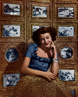 Cartier (Jewels) 1944 Lubov Roudenko, Photo Louise Dahl-Wolfe