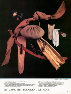 Balenciaga (Handbag), Hermès (Gloves), Anquetil, Francis Winter 1954 Photo Jacques Boucher