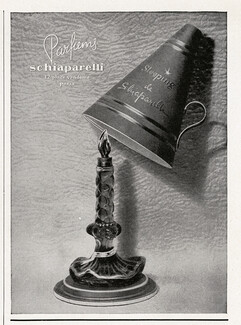 Schiaparelli (Perfumes) 1942 Sleeping