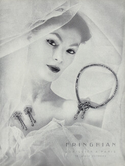 Fringhian 1952 Set of Jewels