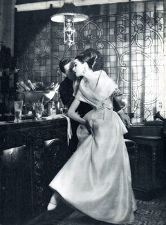 Christian Dior 1957 Evening Dress, Cigarette Holder, Bar, Photo Arsac