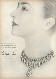 Van Cleef & Arpels (High Jewelry) 1947 Pear-shaped diamonds necklace