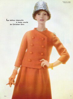 Christian Dior 1960 Suit, Bodin, Bracelet Cartier, Photo Arsac