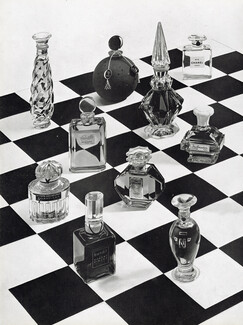 Parfums 1952 Ces échecs sont une réussite (p.3) 4 Vents, Dans la Nuit, N°5, Chantilly, Canasta, La Fuite des Heures, Inclination, Crêpe de Chine, Bandit, N