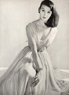 Madeleine de Rauch 1956 Chiffon, Photo McLaughlin