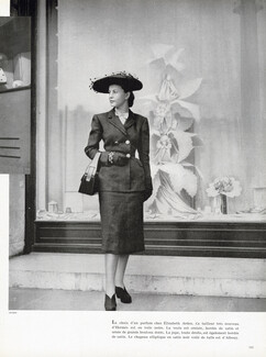Hermès 1947 Tailleur, Sac, Gants, Vitrine Elizabeth Arden, Photo Ostier
