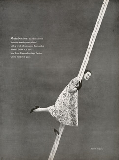Mainbocher 1955 Short-sleeved Evening Coat, Cartier, Photo Richard Avedon