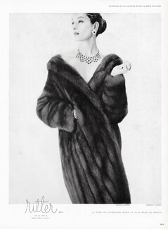 Ritter (Fur Clothing) 1958 Jewels Cartier, Photo Virginia Thoren