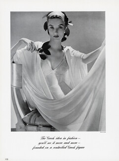 Corset 1941 The Greek idea in fashion, Photo Rawlings