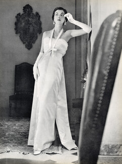 Balenciaga 1956 Evening Gown, Draped bust, Ribbon satin, Photo Horst
