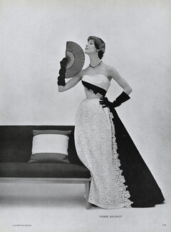 Pierre Balmain 1954 Marescot Lace, Racine, Evening Dress, Folding Fan