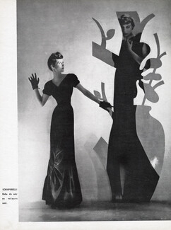 Schiaparelli 1942 Robe su soir, Fashion Photography