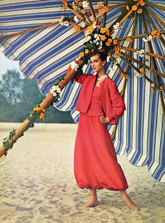 Madeleine de Rauch 1957 G. Pétillault, Fleurs Mausy de Guitaut, Photo Sabine Weiss