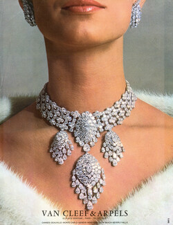 Van Cleef & Arpels 1972 Diamonds Necklace