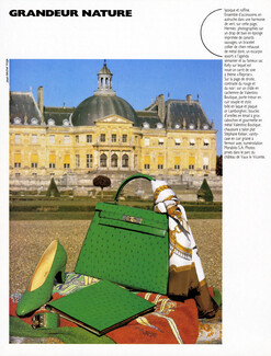 Hermès (Handbags) 1985 Kelly Handbag, Scarf "Reprise", Towel, Green Ostrich Leather