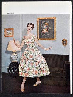 Christian Dior 1957 Printed Dress, Staron, Photo Seeberger
