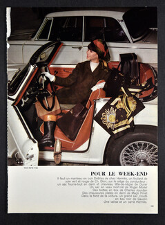 Hermès (Couture) 1963 Pour le week-end, Triumph TR4, Carré Hermès, Roger Model, Durer
