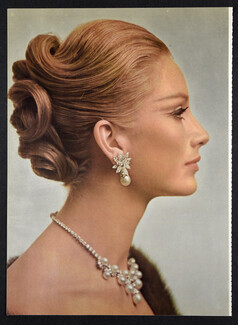 Van Cleef & Arpels 1963 Hairstyle Claude, Make up Elizabeth Arden, Photo Jean-Jacques Bugat