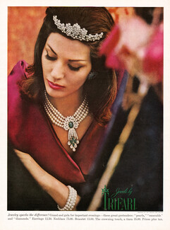 Trifari (Jewels) 1960 Necklace, Tiara