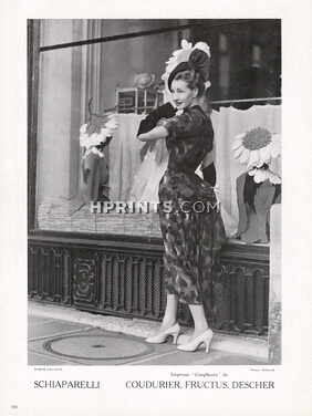Schiaparelli 1949 Photo Kalinine, Shop Window Place Vendôme