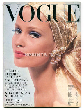 UK Vogue British Magazine 1967 October, Giovanna Nievo, Traeger, Jean-Loup Sieff, Hermès, Yves Saint-Laurent, Cecil Beaton, Twiggy