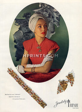 Trifari (Jewels) 1945 Bracelet, Earrings
