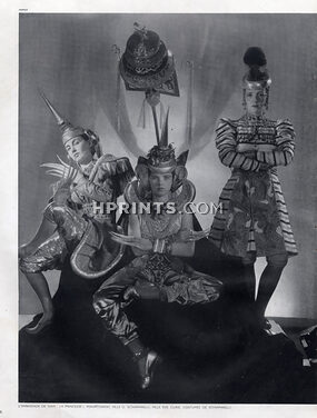Schiaparelli (Costumes) 1939 L'Ambassade de Siam: Princesse Poniatowski, Gogo Schiaparelli, Eve Curie