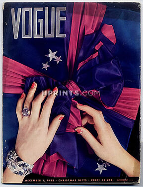 Vogue USA 1935 December 1st, Bruehl-Bourges, Seaman Schepps (Jewels), Black Starr and Gorham, Schiaparelli, Eric, Cartier, 136 pages