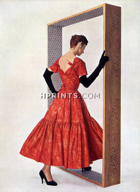 Balenciaga 1954 Red Dress Spanish Style, Black Gloves, Photo Pottier