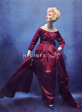 Christian Dior - Yves Saint-Laurent Octobre 1958 Robe en Satin Brossin de Méré, Roger Vivier, Photo William Klein, Red satin, Evening Gown