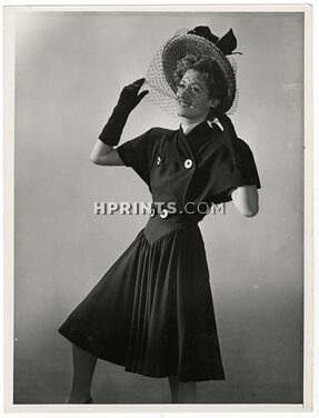 Maggy Rouff 1945 Service Photographique du Ministère de l'Information, Services Etrangers, Original Fashion Photography