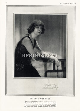 Estelle Winwood 1921 Photo Demeyer