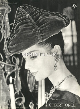 Gilbert Orcel 1960 Velvet Hat, Photo Jean-Paul Cadé