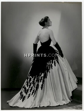 Nina Ricci 1953 Original Press Photo, "Duchesse de Langeais" Evening Gown, Photo Edgar Elshoud