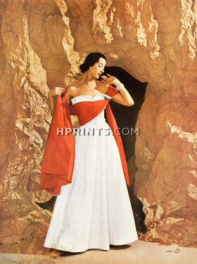 Balenciaga 1949 Evening Gown, Red silk stole, Photo Philippe Pottier