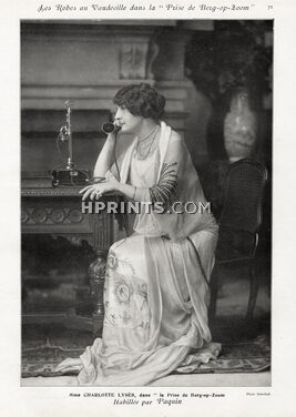 Charlotte Lysès 1912 "La prise de Berg-op-zoom" Création Paquin