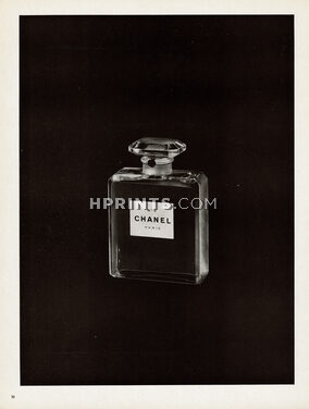 Chanel (Perfumes) 1947 Numéro 5 (black)