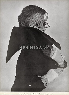 Schiaparelli 1949 Winged Collar, Mitts, Photo Harry Meerson