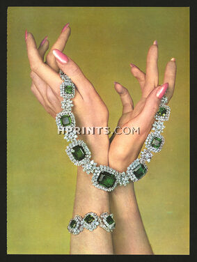 Harry Winston 1961 Necklace, Bracelet Emerald