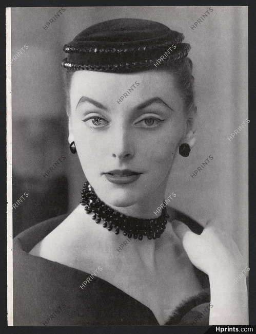 Christian Dior 1953 Petit chapeau, Jais, Photo Henry Clarke
