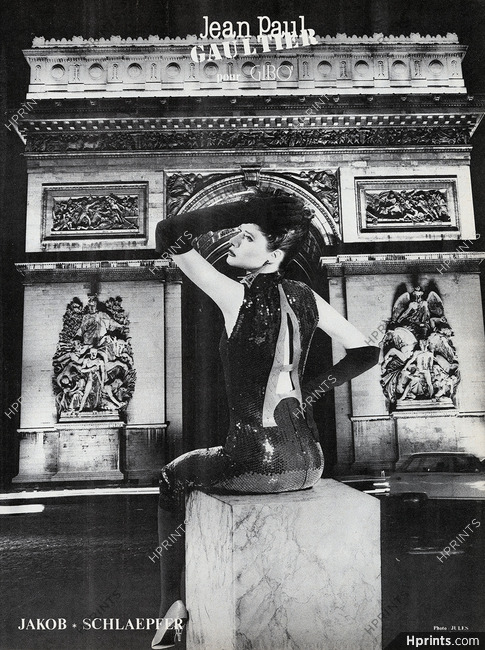 Jean Paul Gaultier (pour Gibo) 1982 Arc de Triomphe, Photo Jules