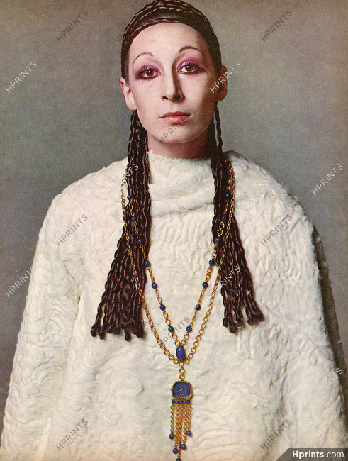 Piaget (Watches) 1970 Chained Watch, Photo Avedon