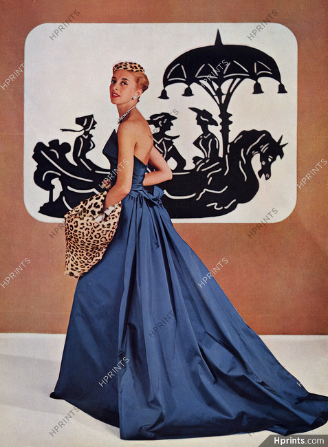 Pierre Balmain 1953 Backless blue evening gown, Photo Pottier