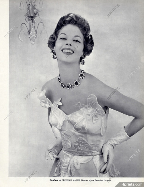 Maurice Massis (Hairstyle) 1955 Bonzano (Cristaux) Germaine Lecomte (Dress & Jewels) Photo Geiger