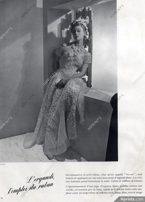 Chanel 1938 Evening Gown Necklace and Hairstyle Chanel