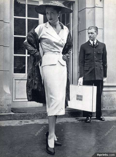 Balenciaga 1951 Summer Suit Shop Store