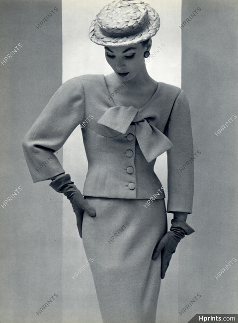Balenciaga 1954 Suit