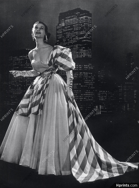 Schiaparelli 1953 Evening Gown, Photo Philippe Pottier, Staron