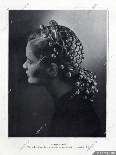 Camille Andrée (Millinery) 1946 Velours noir, pampilles d'or