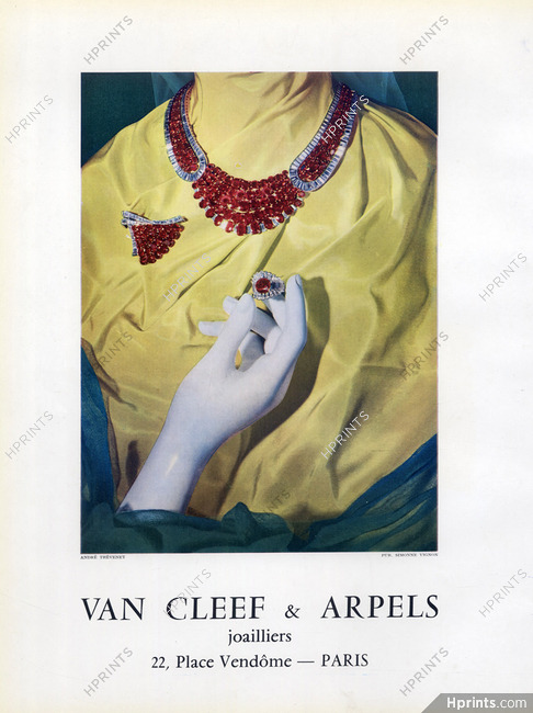 Van Cleef & Arpels (Set of Jewels) 1953 Photo André Thévenet